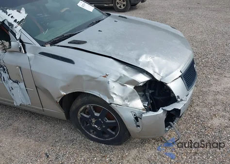 2005 Cadillac Cts Standard from USA, damaged, VIN 1G6DP567650190735